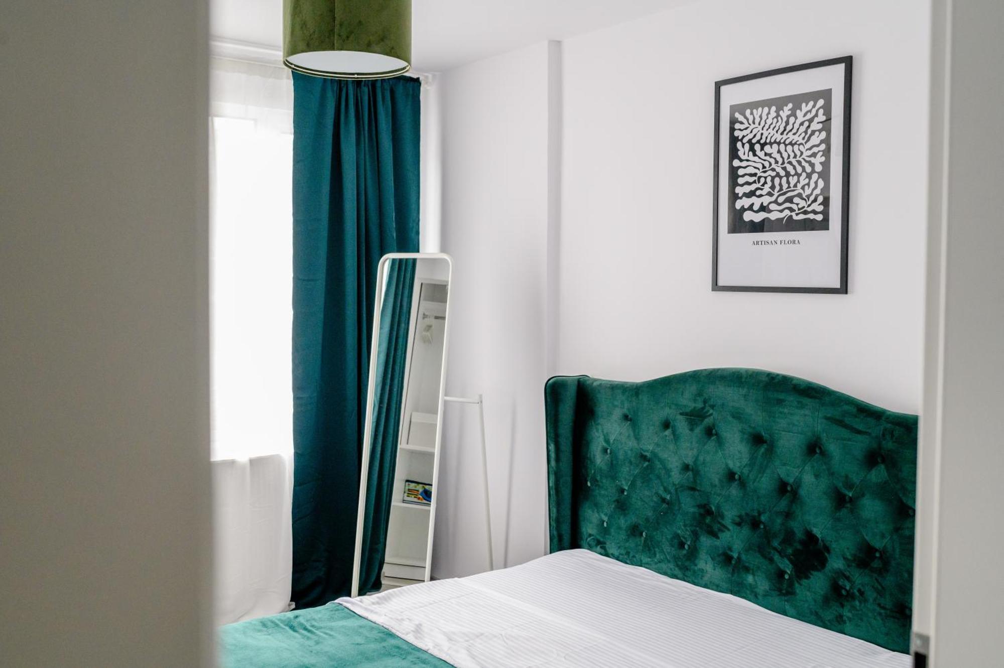 Happy Heart Hideaway Apartment บูคาเรสต์ ภายนอก รูปภาพ