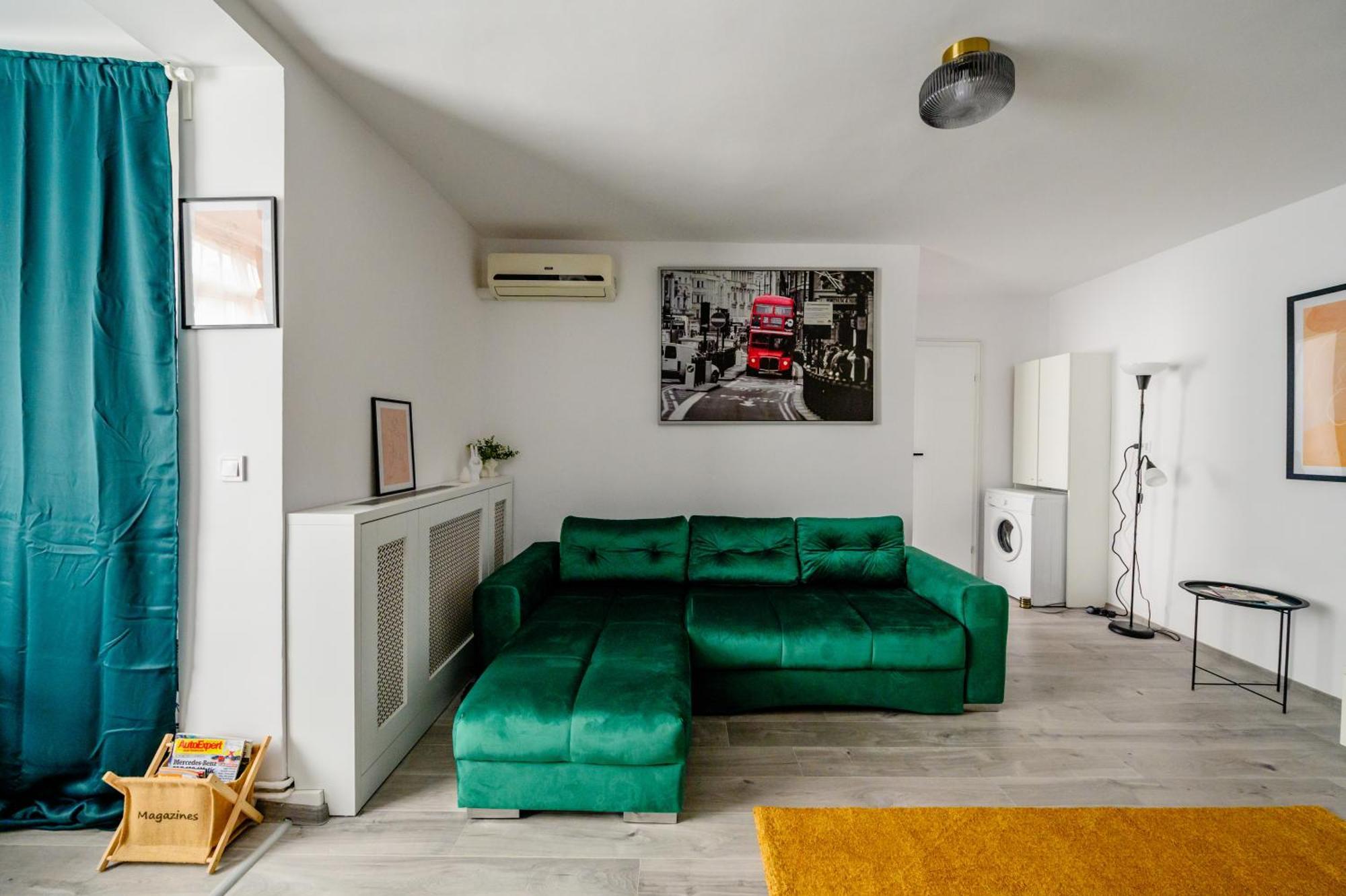 Happy Heart Hideaway Apartment บูคาเรสต์ ภายนอก รูปภาพ